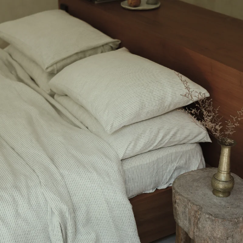 Flat Sheets with a High - Quality Finish for a Luxurious LookPencilstripe Linen Fitted Sheet