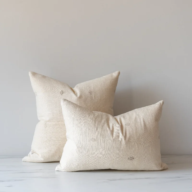 Hypoallergenic Pillows for Allergy SufferersCream Tussar Pillow Cover