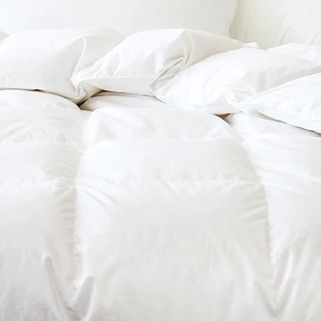 Mid - priced duvet covers with a good balance of quality and costChinook Down Duvet - King