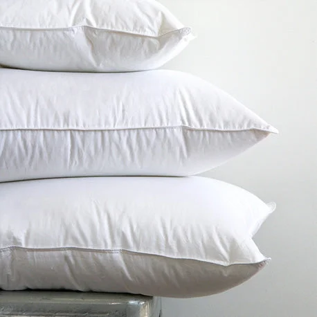 Wrinkle - resistant duvet covers for a neat and tidy lookChinook Pillow