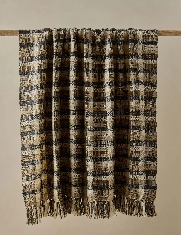 Wool blankets with natural warmth and insulationEffie Wool Throw