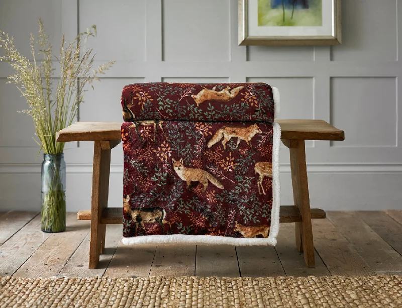 Mohair blankets with a unique sheen and softnessFox and Deer Printed Supersoft Fleece Throw Mulberry