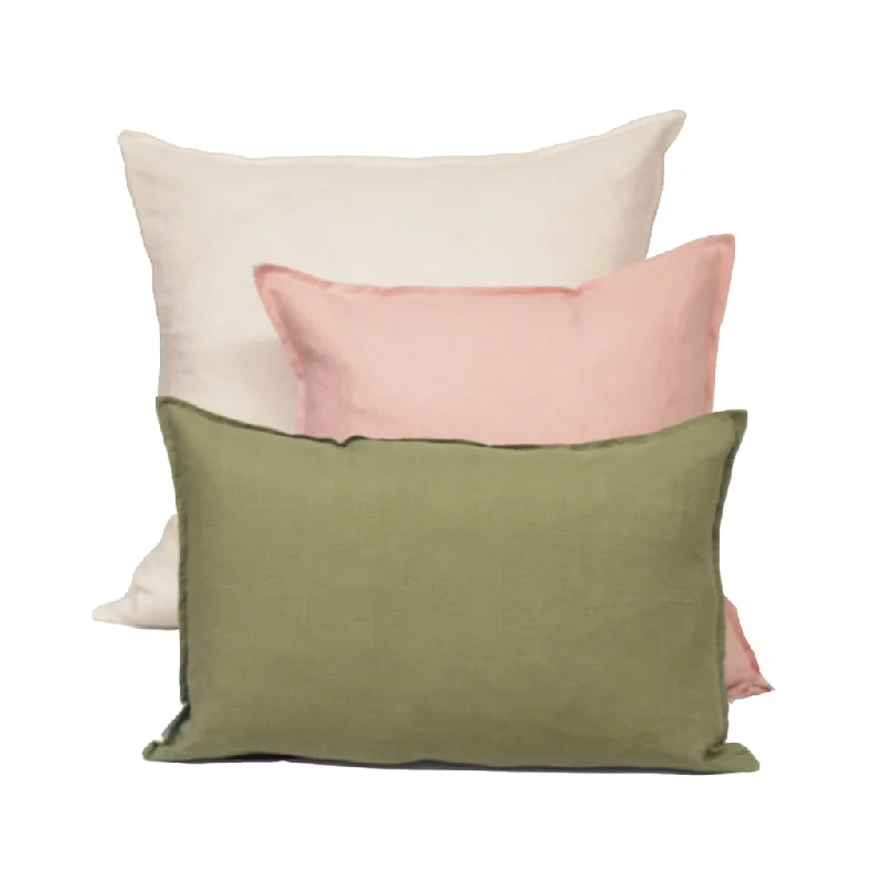 Queen - size blankets for standard - sized bedsFrench Linen Cushion