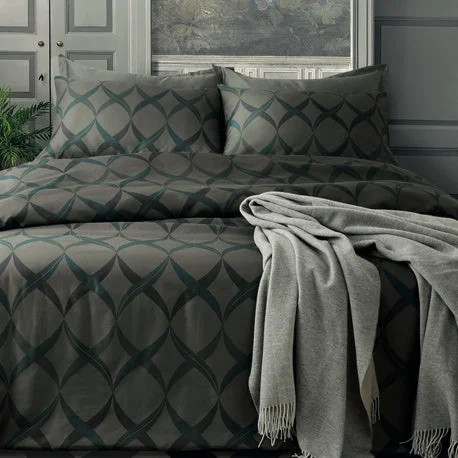 Ombre - colored duvet covers with a gradient effect for a trendy and unique styleIncanto Duvet and Shams - King