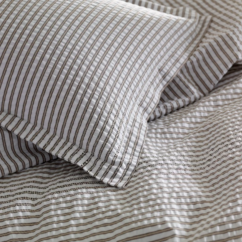 Snap - closure duvet covers for a quick and convenient way to open and closeMatteo Collection