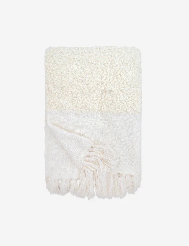 Acrylic blankets for a soft and affordable alternativeMurphy Oversized Boucle Throw by Pom Pom at Home