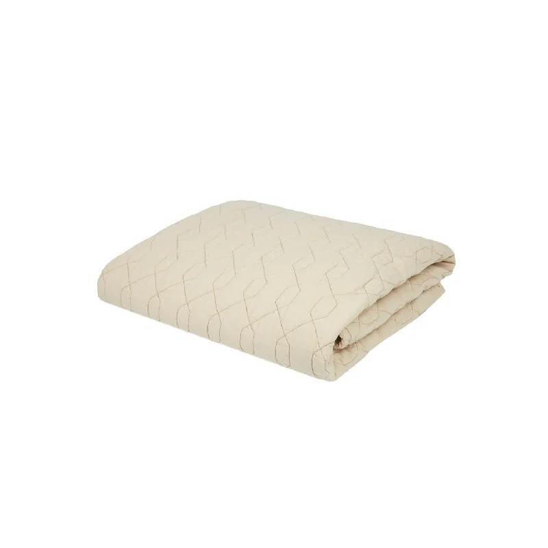 Rayon from bamboo blankets for a silky and breathable feelnobodinoz Wabi Sabi Quilted Blanket Ginger