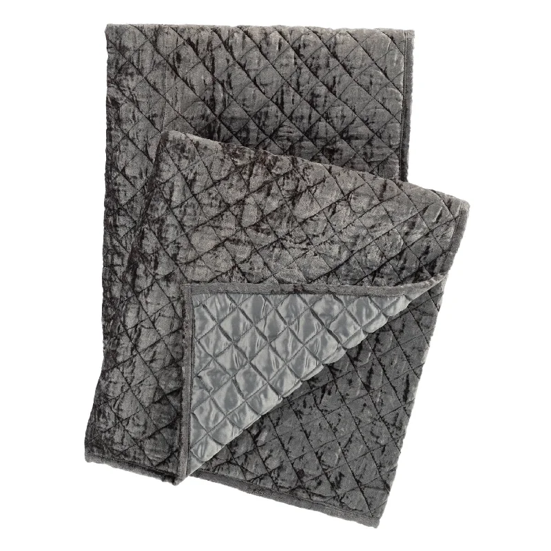 Chenille blankets with a thick and fuzzy texturePatina Velvet Grey Throw