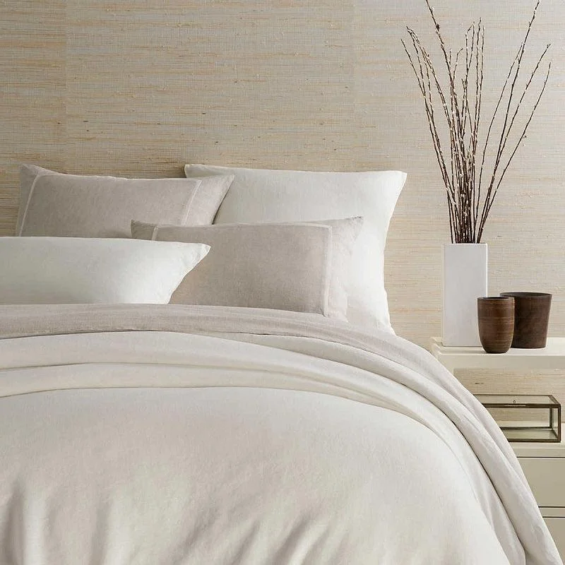 Abstract - designed duvet covers to add an artistic flair to the bedroomPine Cone Hill Lush Linen Ivory Duvet Cover