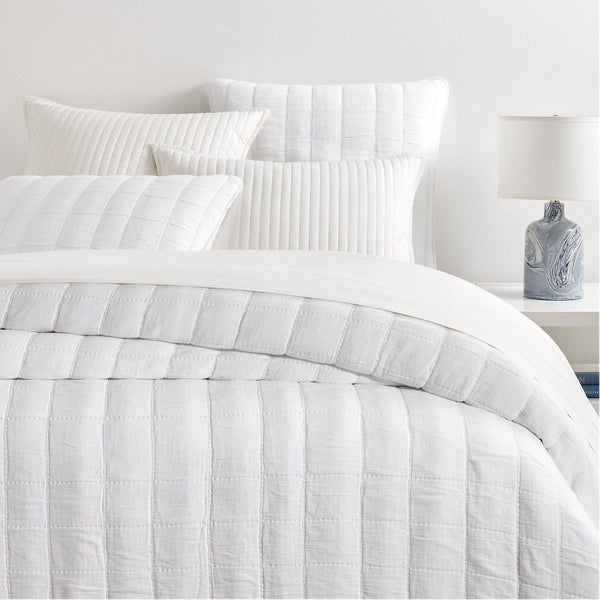 Clearance - priced duvet covers for a great deal on last - season modelsBed duvet covers to enhance the comfort and aesthetics of the bedroomPine Cone Hill Monet White Quilted Coverlet