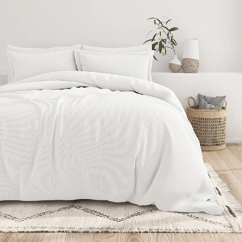 Wrinkle - resistant duvet covers for a neat and tidy lookPinstriped Pattern 3-Piece Duvet Cover Set